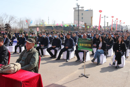 半岛体育陕西周至精品苗木花卉推进交易会开幕(图3)